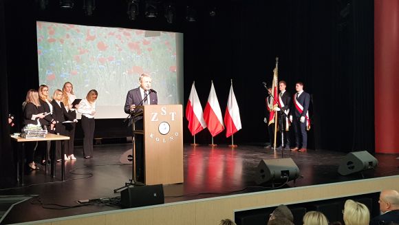 233. rocznica uchwalenia Konstytucji 3 Maja. Pożegnanie klas maturalnych.